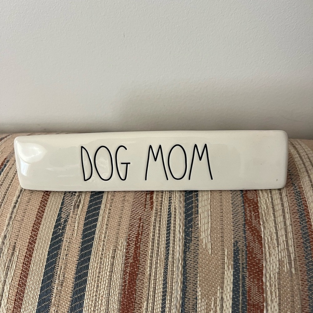 White Ceramic Rae Dunn Dog Mom name plate